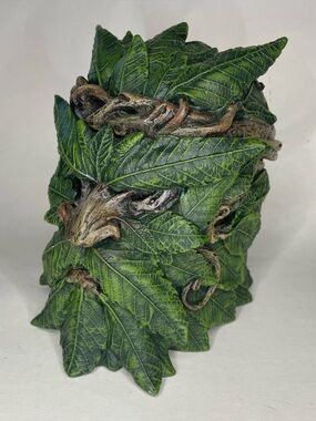 RARE PACIFIC GIFTWARE Hidden Storage Trinket Box Greenman Leaf Face Celtic Resin